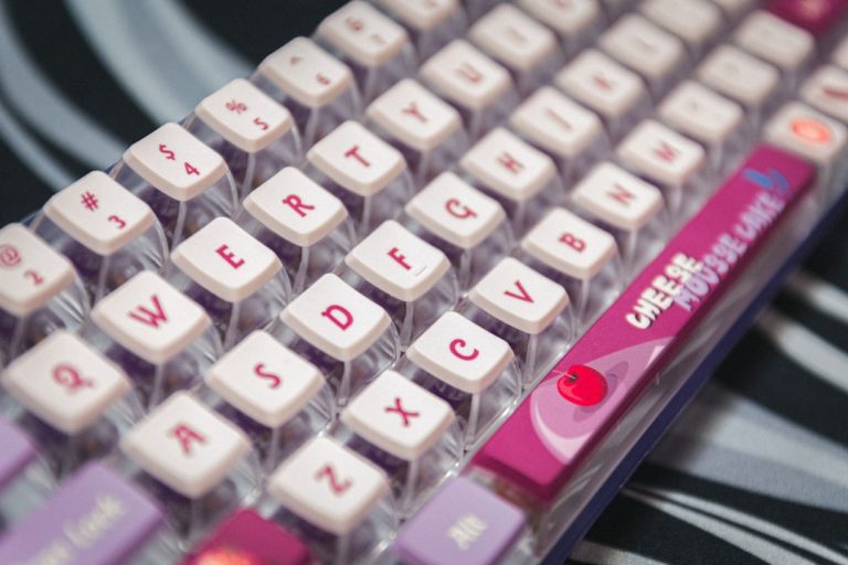 Five Game-Changing Tech Accessories You Didn’t Know You Needed